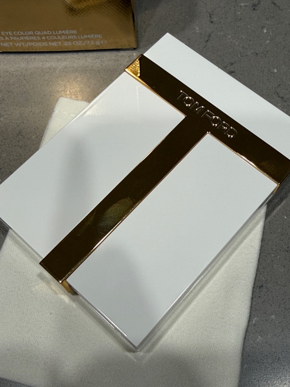Tom Ford’s NEW  Eyeshadow Quad - 42 Hazy Sensuality, New/Unused - Picture 3 of 3